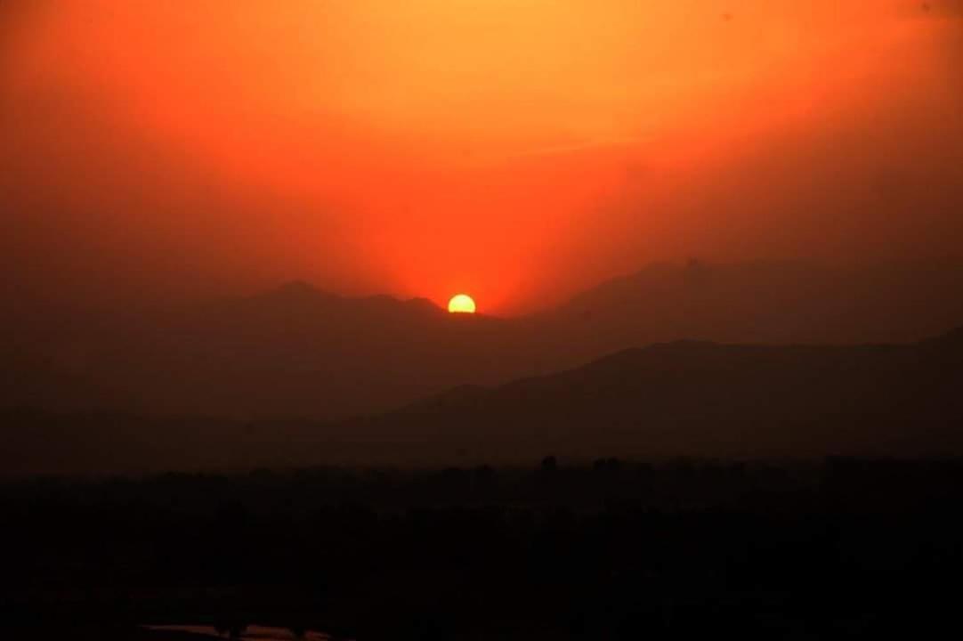 Rock City Resort Mingora Exterior foto